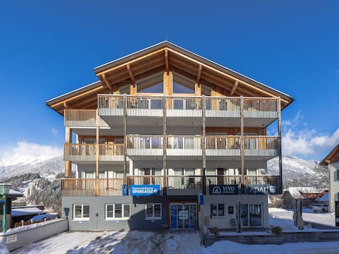 Top Airbnb: Fine apartment with a private sauna and balcony in Haus Im Ennstal