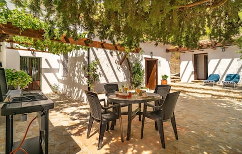 Stunning home in Grazalema with WiFi
