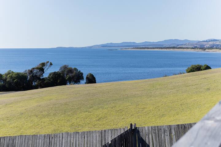 McGrath Estate Agents Devonport managed Airbnb listing 1