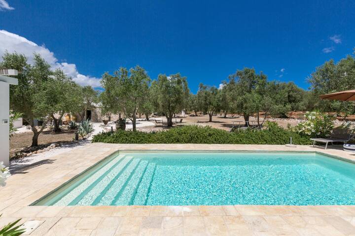 Trullo Lei di Borgo Paoli by Perle di Puglia gallery image 4