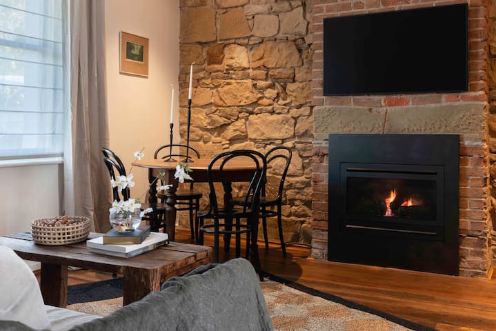 Collected/Places – Boutique Accommodation Hobart