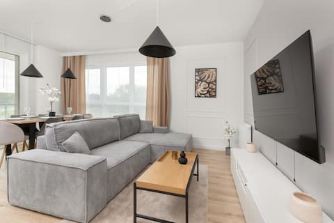 Successful Airbnb property: Comfortable Apartment with Balcony | 2 Bedrooms, P in Letnica