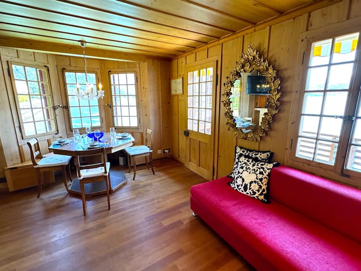 Concierge, Boat House Scenic Views By Swisshut - Sigriswil