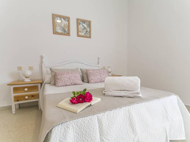 Complejo Embrujo Andaluz managed Airbnb listing 1