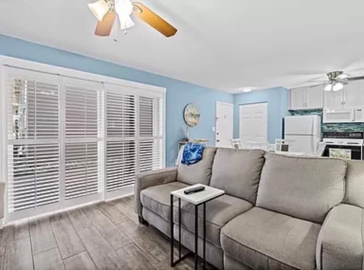 2 Bedroom Ground Floor Condo At The Diplomat - Cocoa Beach, FL