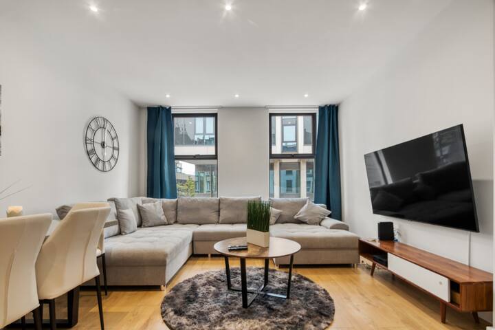 Finsbury Park 2 Bed Apartment gallery image 3