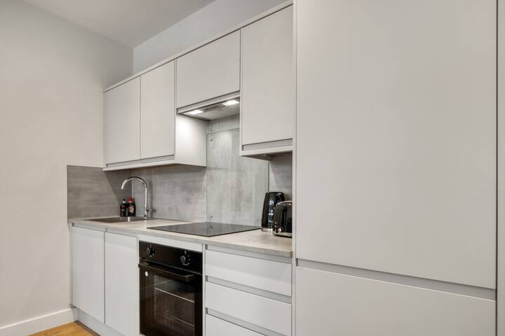 Finsbury Park 2 Bed Apartment gallery image 4