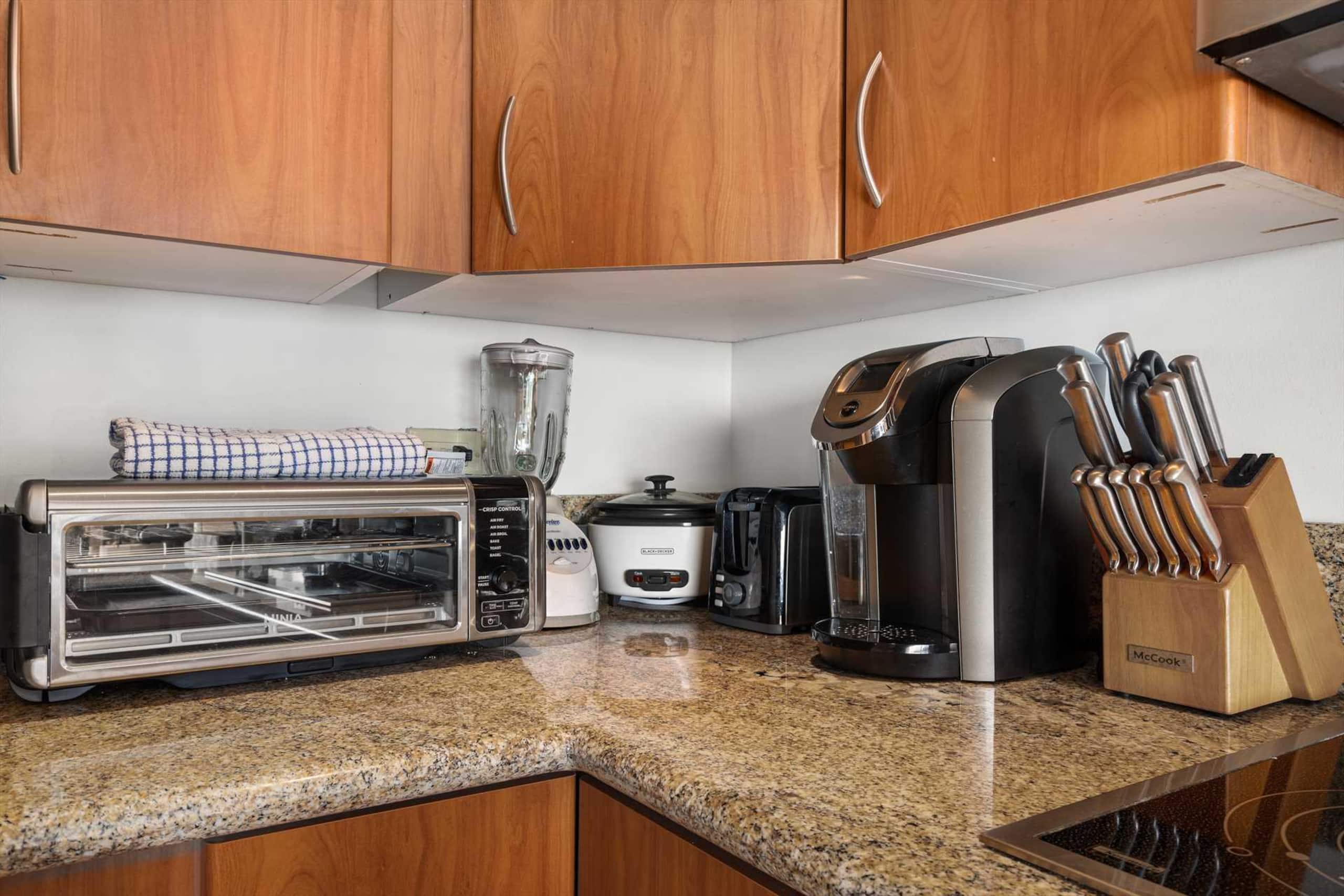 Condo in Honolulu · ★4.59 · 1 bedroom · 2 beds · 1 private bath - Image 20