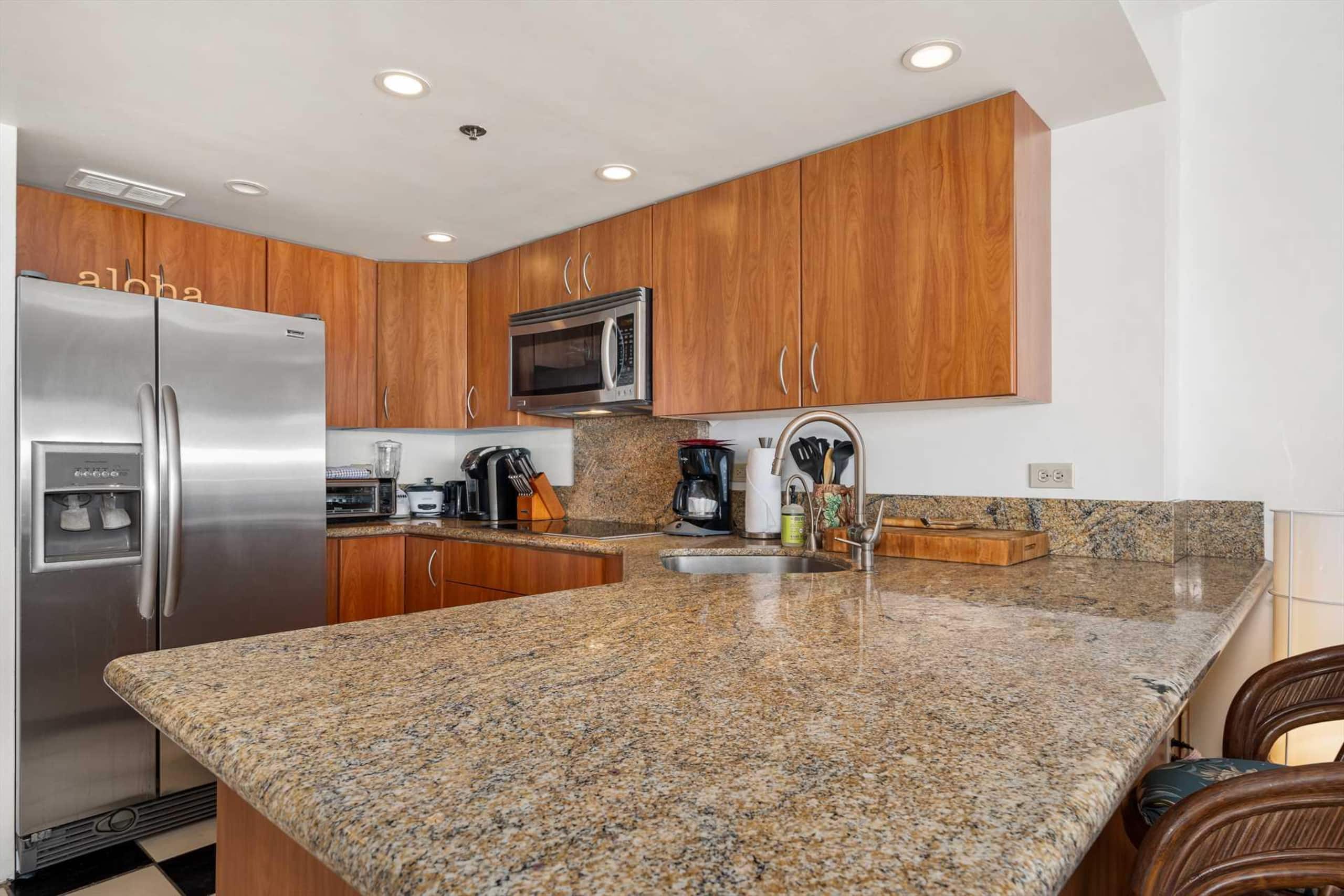 Condo in Honolulu · ★4.59 · 1 bedroom · 2 beds · 1 private bath - Image 18