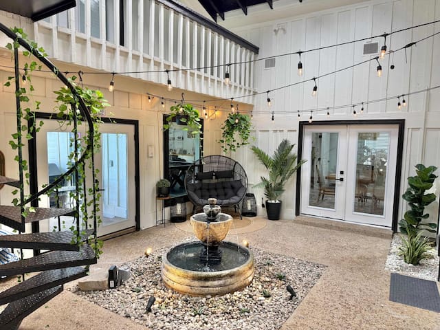 The Fun Haus | Pool | Game Room | Atrium gallery image 5