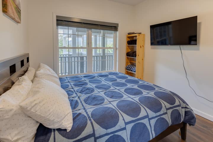 6X9A5019150 Peaked Hill12 Twin Tip Terrace Unit 10 Update