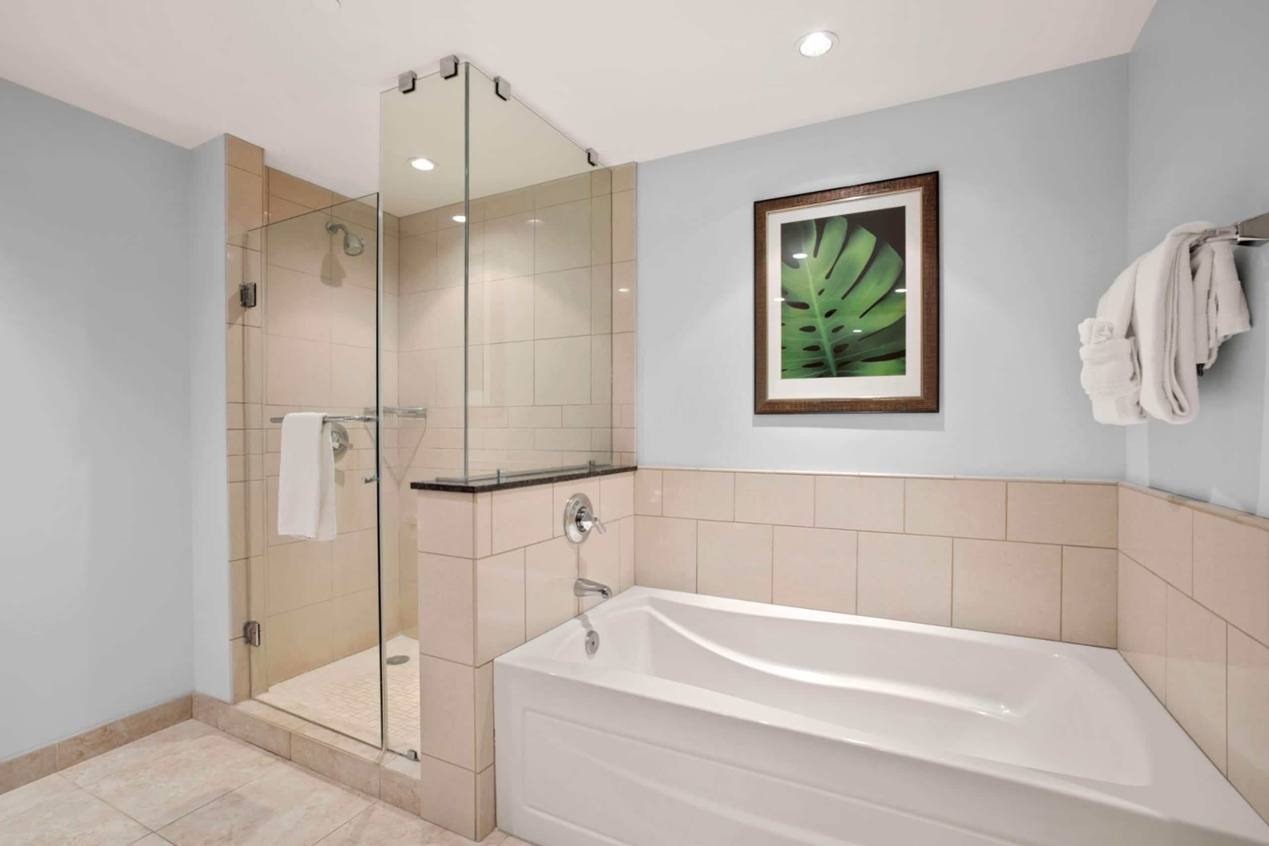 Condo in Lahaina · ★5.0 · 2 bedrooms · 4 beds · 1 bath - Image 36