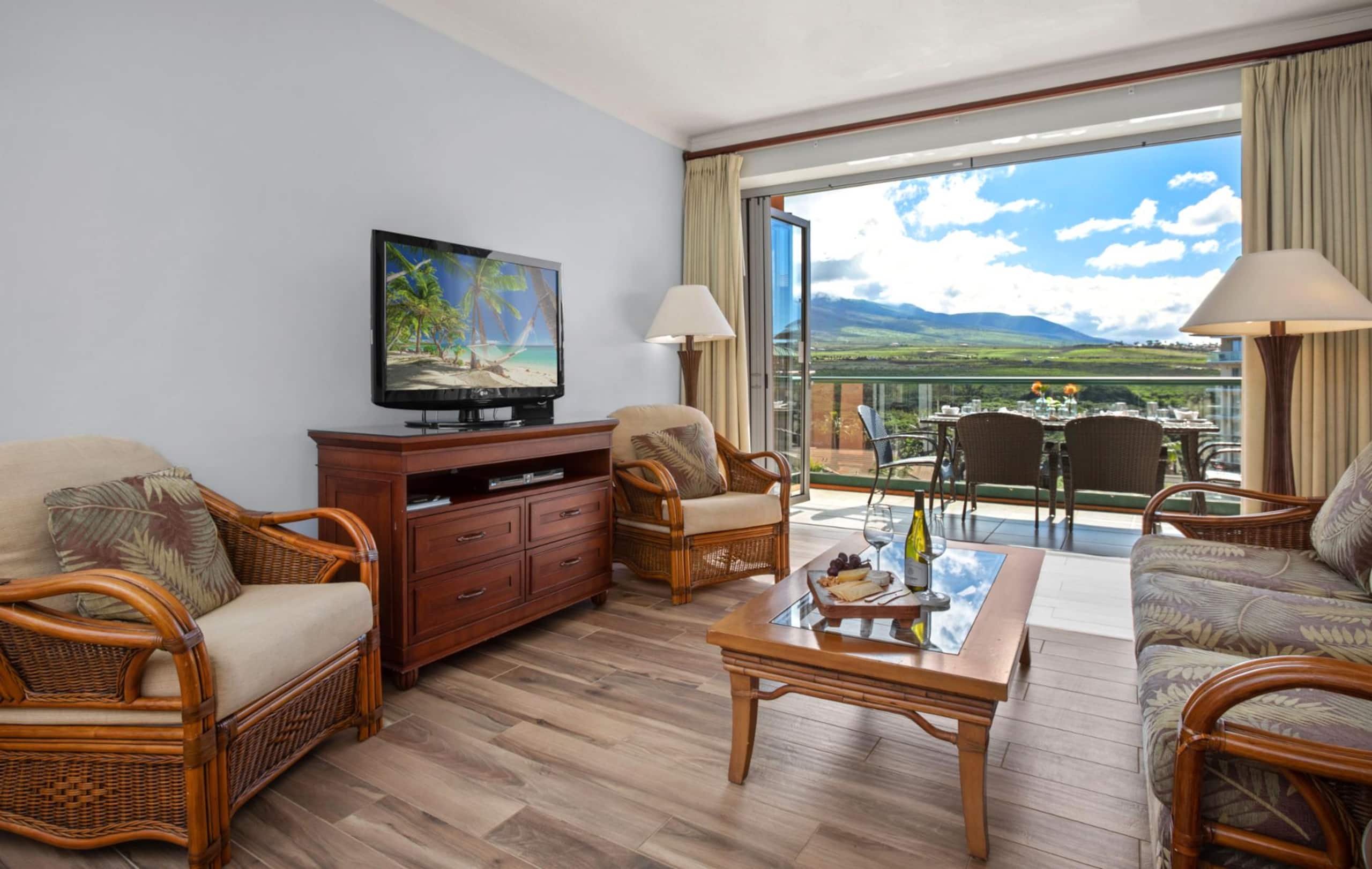 Condo in Lahaina · ★5.0 · 2 bedrooms · 4 beds · 1 bath - Image 12
