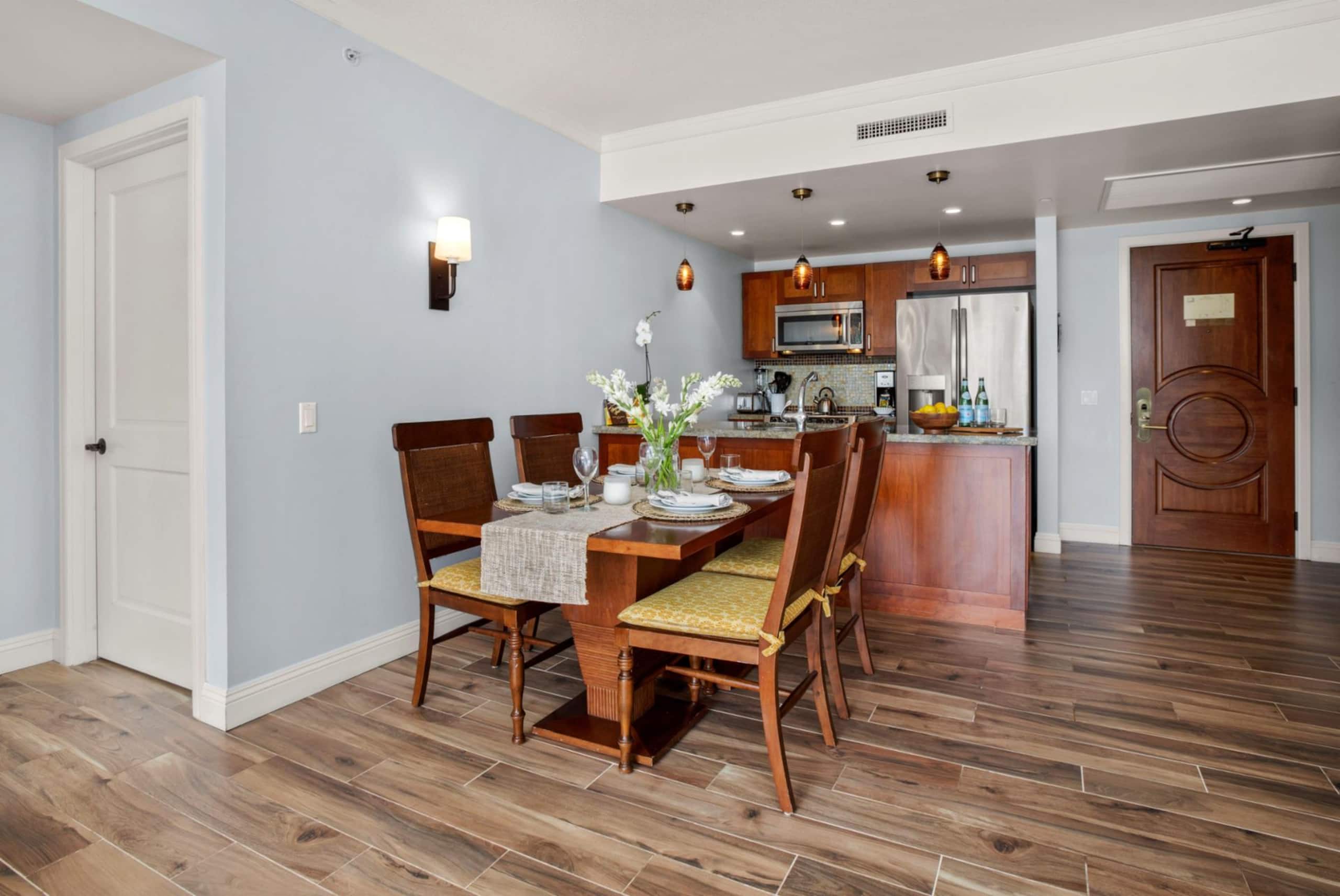Condo in Lahaina · ★5.0 · 2 bedrooms · 4 beds · 1 bath - Image 21