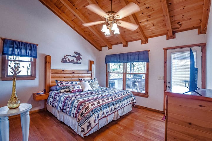 غرفة نوم كبيرة