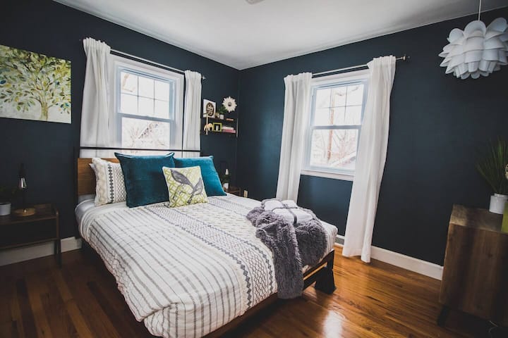 Bedroom 2 with a queen bed.