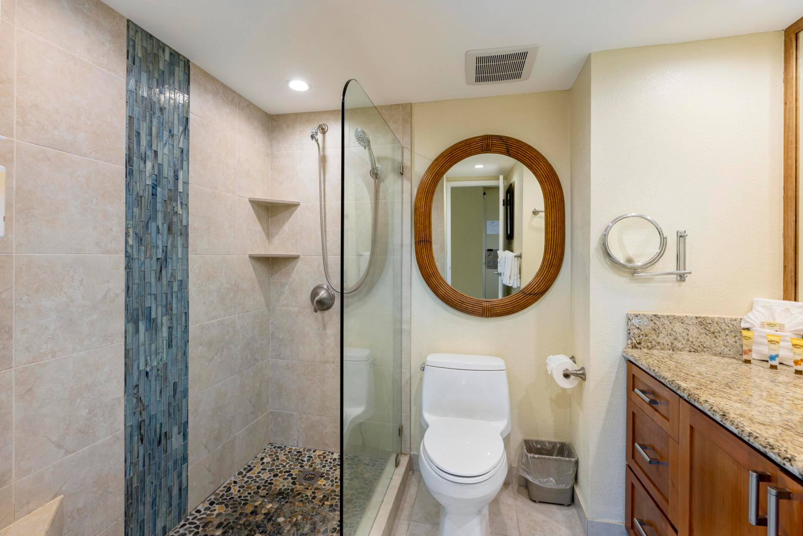Home in Lahaina · ★4.76 · 1 bedroom · 2 beds · 1 bath - Image 27