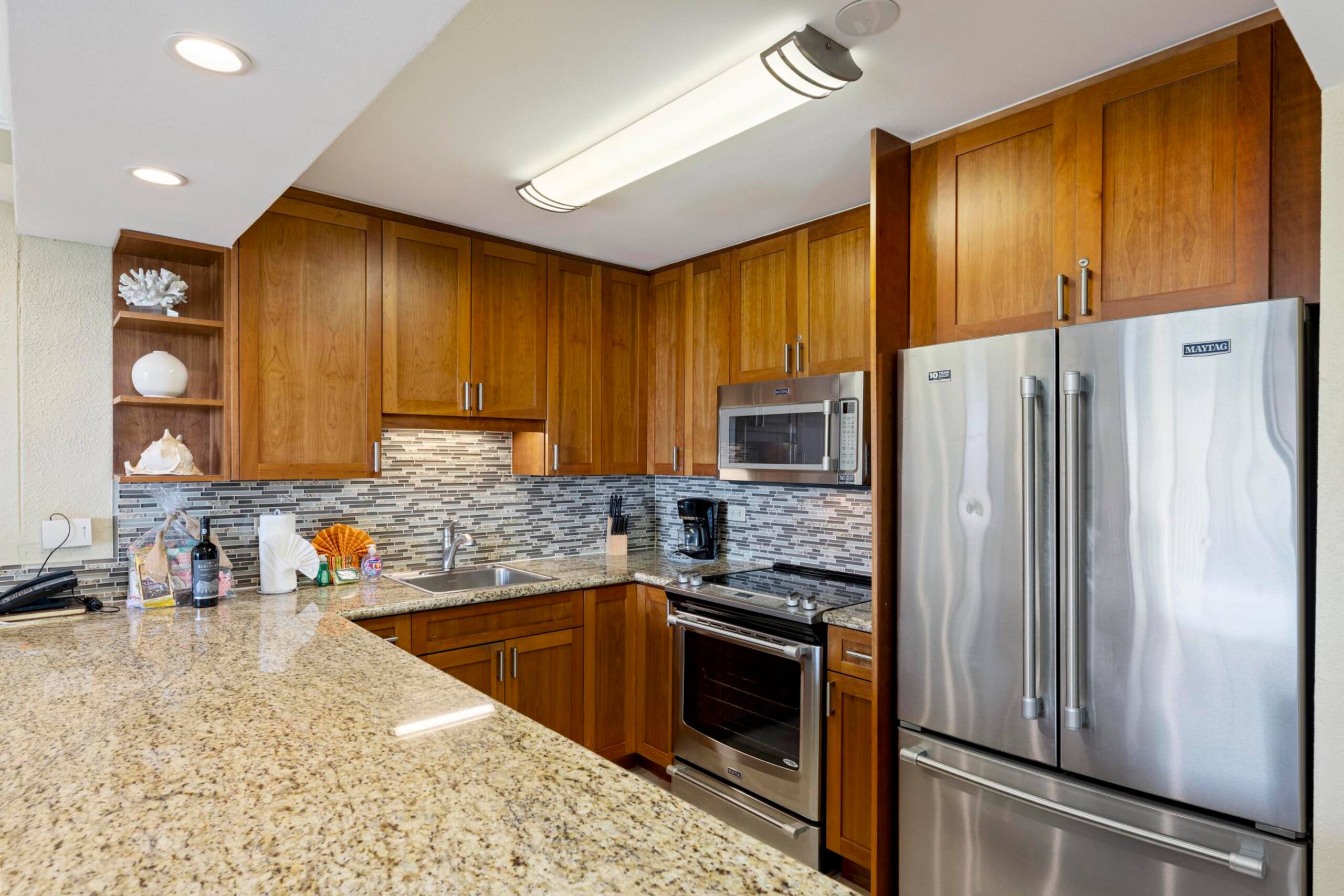 Home in Lahaina · ★4.76 · 1 bedroom · 2 beds · 1 bath - Image 10