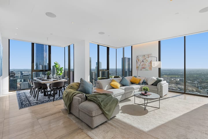 Ultra-Luxe City Penthouse with Jaw-dropping Views - Apartments for Rent ...