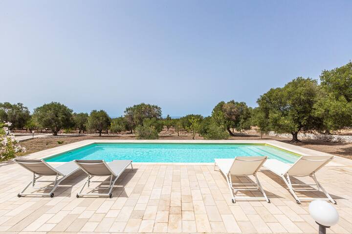 Villa Maste by BarbarHouse gallery image 5