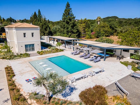 Luxury Villa Rika Corfu with 5 Bedrooms & Pool