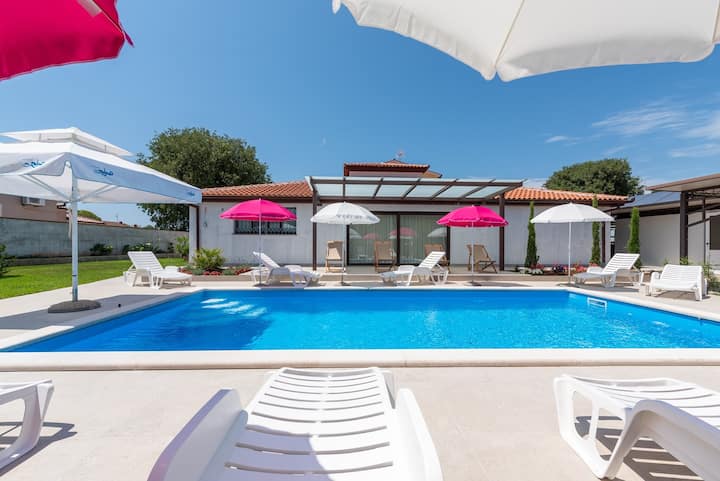 Nino With Shared Pool - One-bedroom  A3 With Terra - Poreč