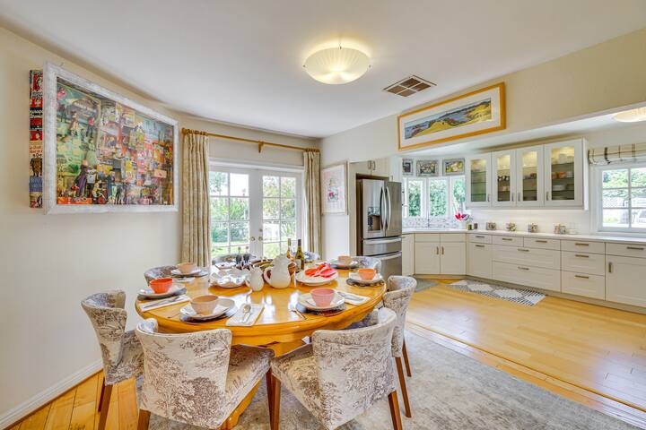 Vibrant Home w/ Patio – Near Santa Monica Pier! gallery image 3