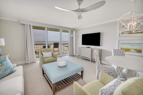 Stunning views overlooking the Atlantic Ocean