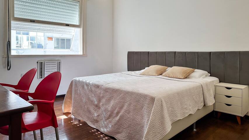 Beautiful 3 bedroom apartment facing the sea gallery image 3