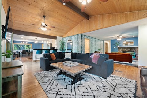 Successful Airbnb property: Cozy Retreat on Private Estate with Hot Tub in Hocking Hills