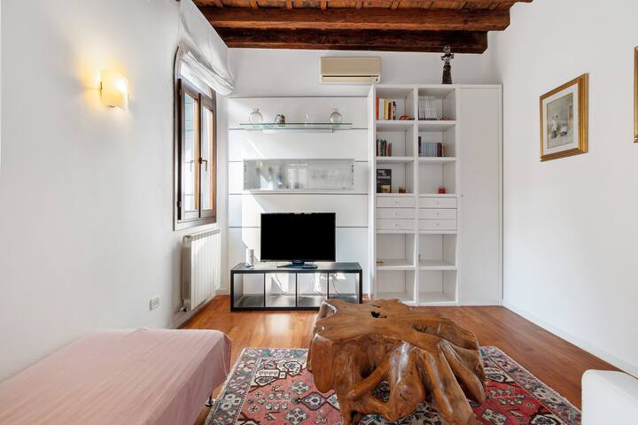 Campiello del Spezier gallery image 3