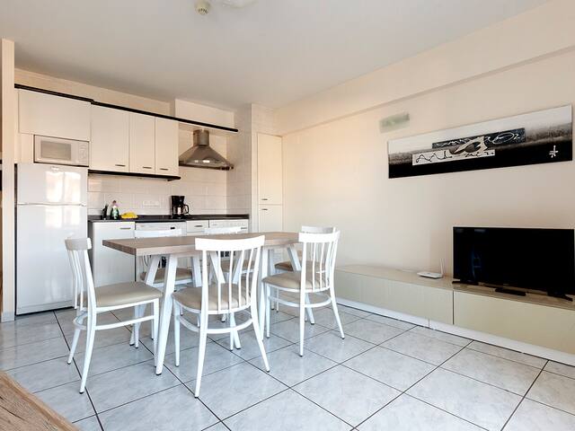 Pierre&Vacances- Apt 2 Ch 5 ad ou 4 ad+2 enf (-12) gallery image 3