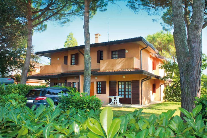 Appartement De Vacances Avec Terrasse Et Jardin Pr - Bibione
