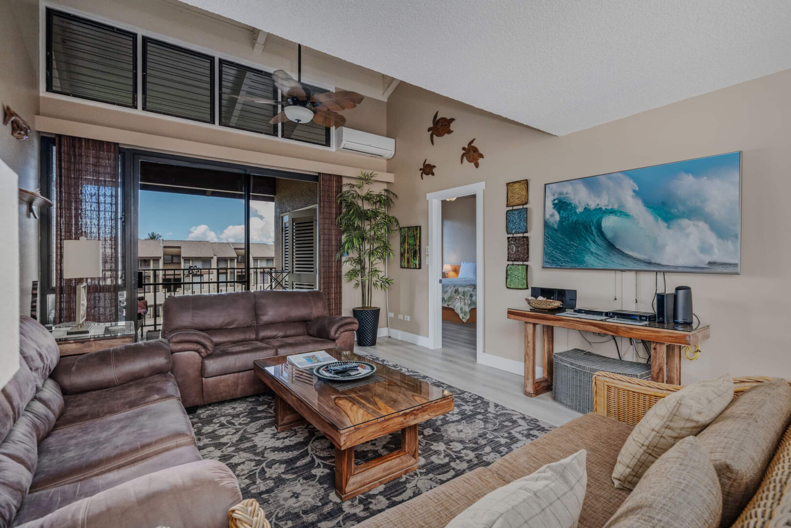 Condo in Kihei · ★4.84 · 3 bedrooms · 5 beds · 3 baths - Image 3