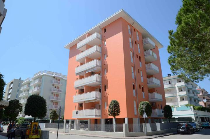 Appartement De Vacances Avec Climatisation Et Balc - Bibione