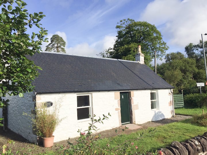 Crosskeys Cottage - Helensburgh, UK