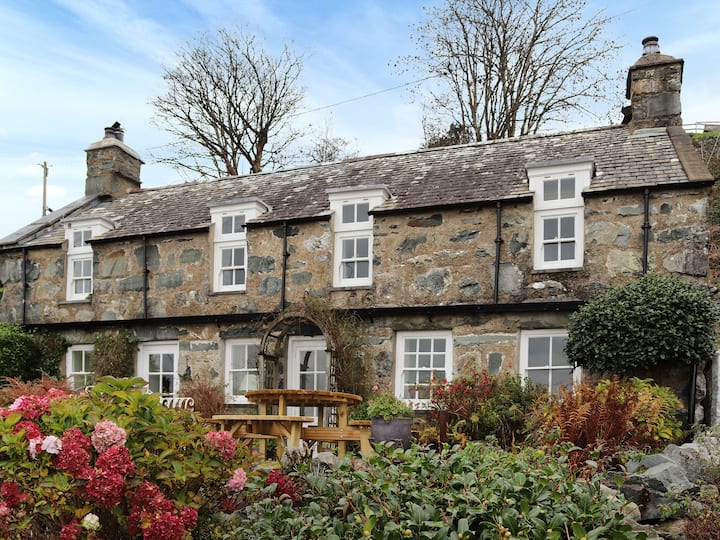 Bryn Hyfryd - Harlech