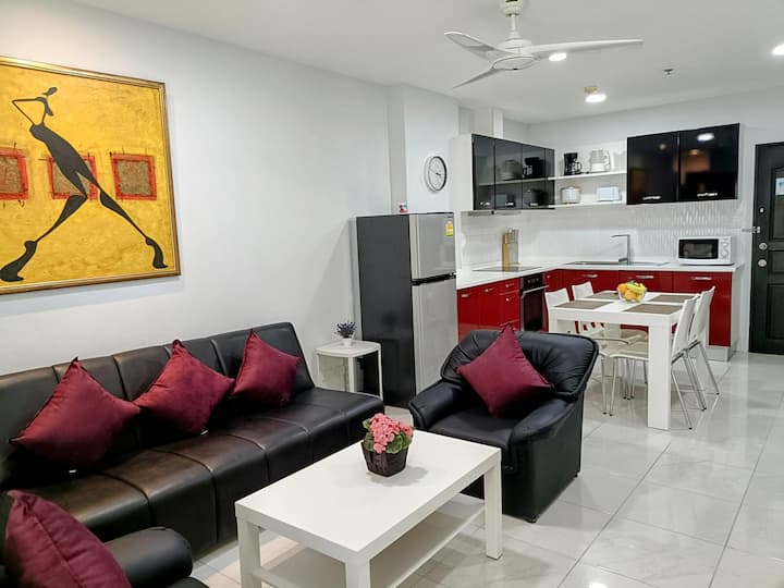 Central Patong Apartment, Close To Everything! - パトンビーチ