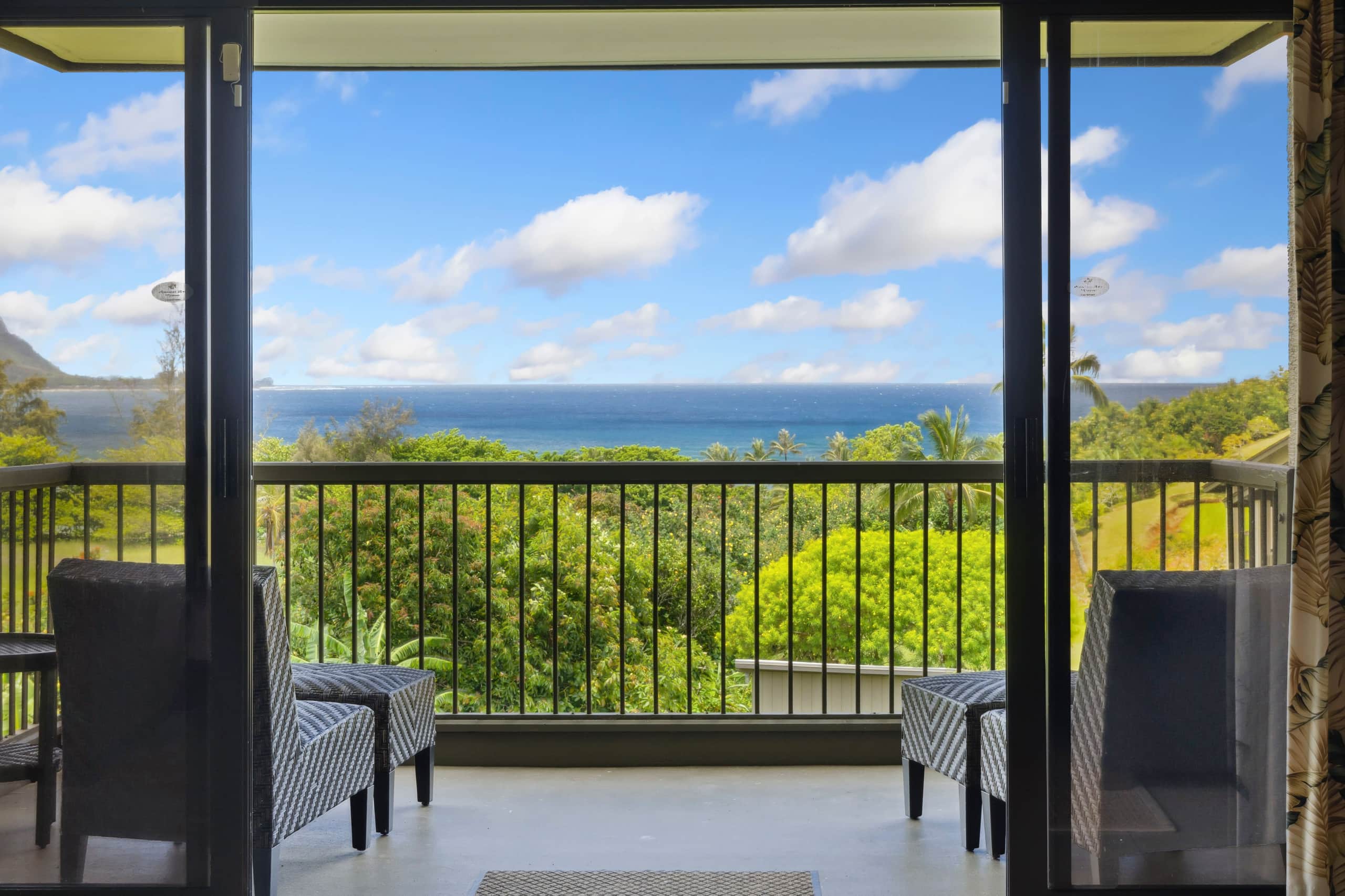 Condo in Princeville · ★4.95 · 2 bedrooms · 3 beds · 2 baths - Image 22