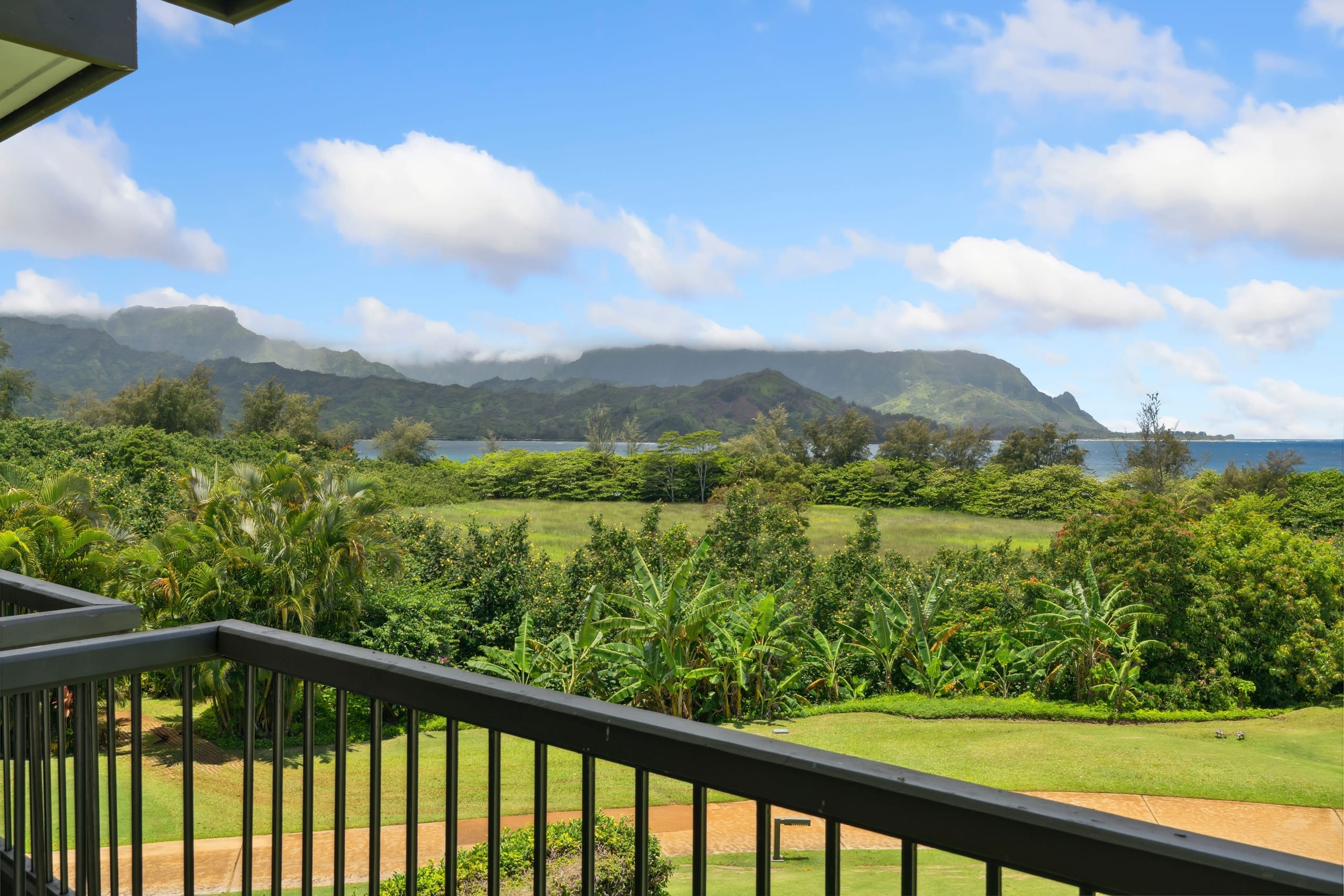 Condo in Princeville · ★4.95 · 2 bedrooms · 3 beds · 2 baths - Image 40