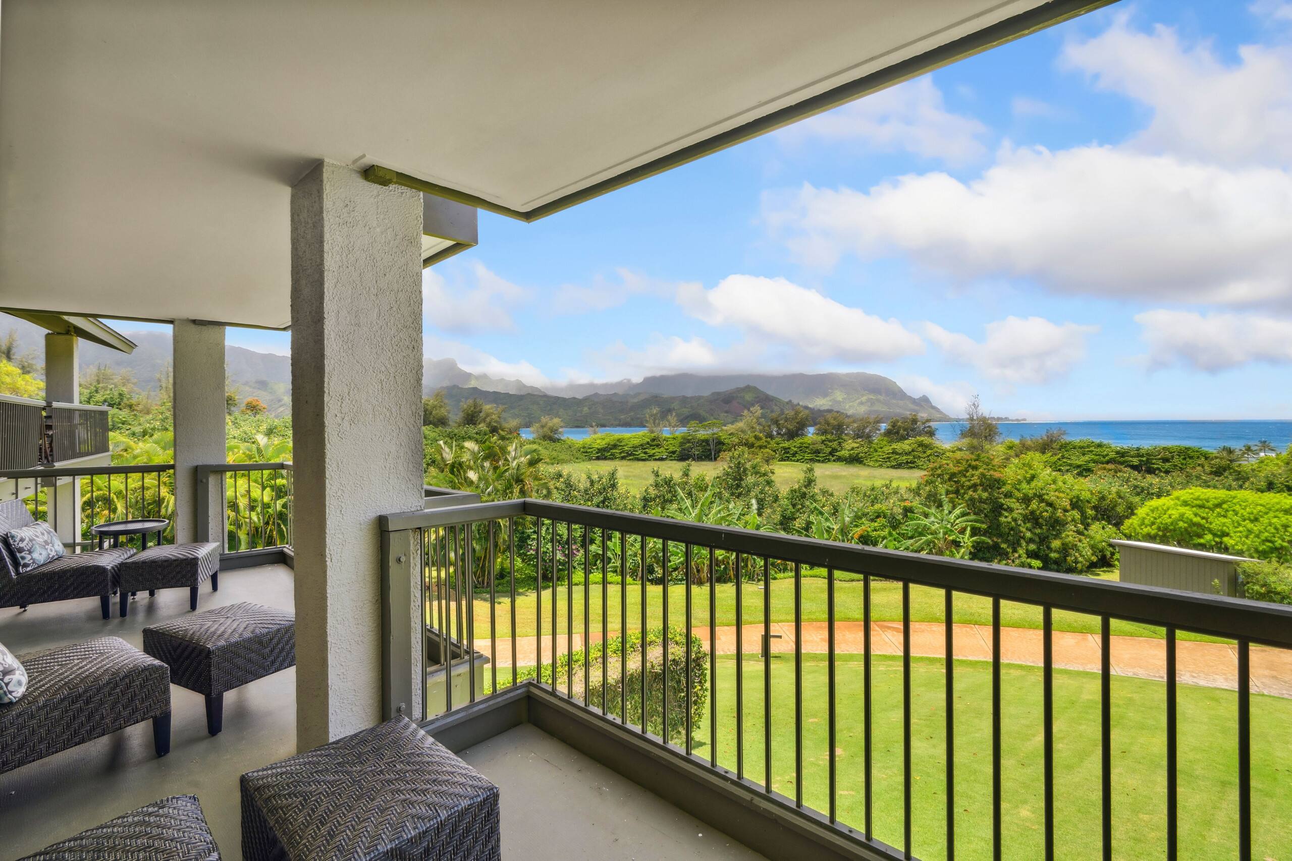 Condo in Princeville · ★4.95 · 2 bedrooms · 3 beds · 2 baths - Image 23