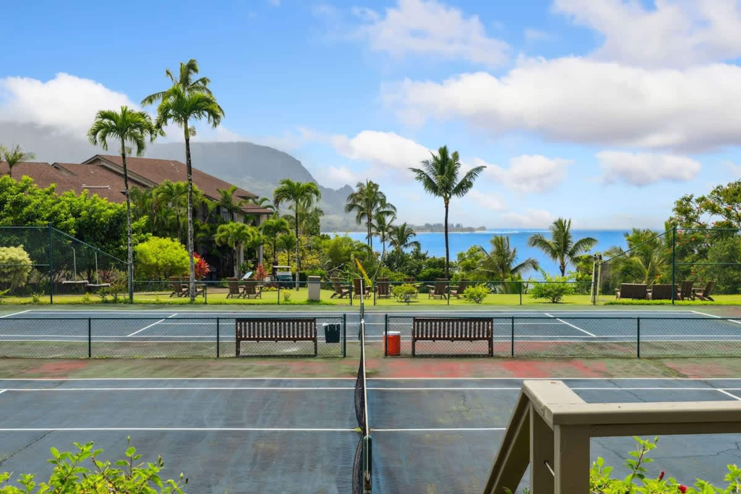 Condo in Princeville · ★4.95 · 2 bedrooms · 3 beds · 2 baths - Image 58
