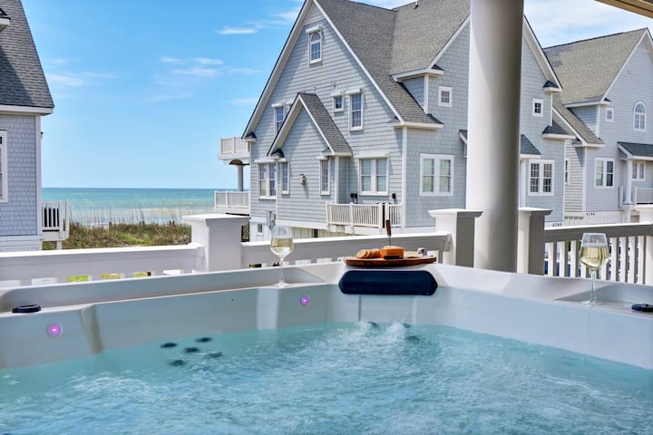 Topsail Villa: Pool, Hot Tub, Game Room, Views - Topsail Island