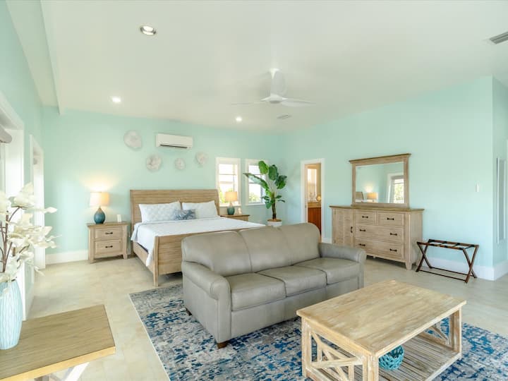 Ძირითადი ფლიგელი მე-3 სართულზე დიდი საწოლით