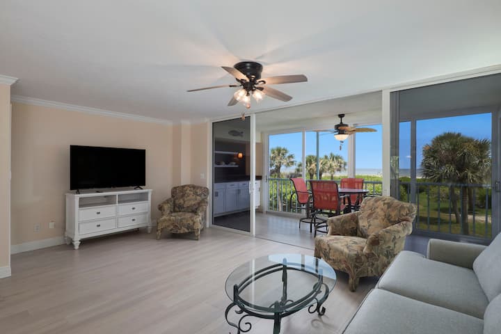 Gorgeous Gulf Front Townhome On East End - Sanibel, FL
