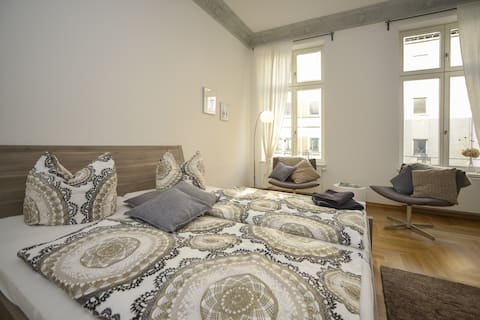 Beliebte Airbnb-Anzeige: Konko big apartment in Zentrum Nord