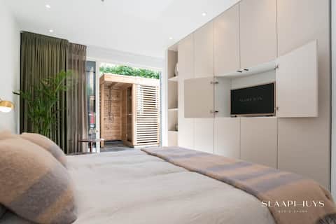 Top performing Airbnb: Slaaphuys Bed & Sauna, Alkmaar in Centrum