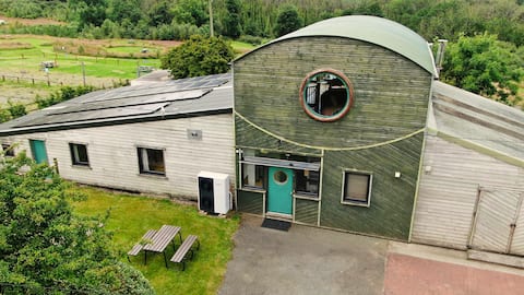 Preseli Venture Eco Barn