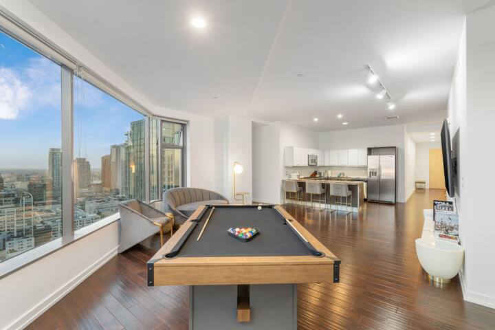 Downtown LA with the breathtaking view 2 b/2 b gallery image 4