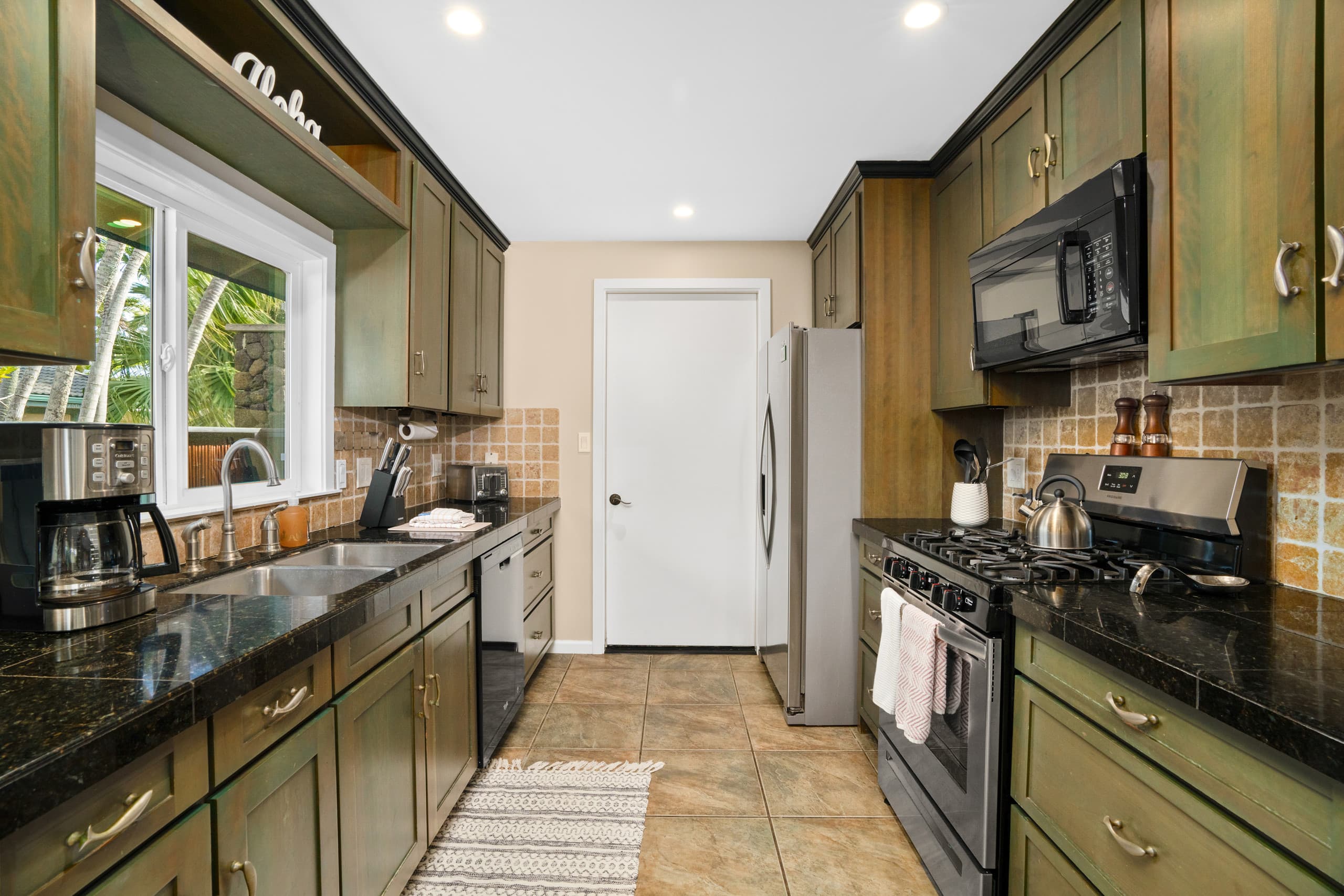 Home in Koloa · ★4.93 · 3 bedrooms · 4 beds · 2 shared baths - Image 20